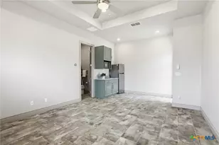 2447 Wallaby Cir, New Braunfels, TX 78132 - Photo 33