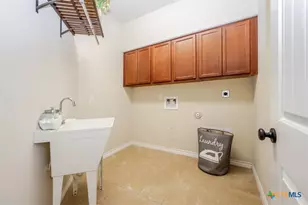 833 TUSCAN Rd, Harker Heights, TX 76548 - Photo 29