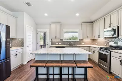 2034 Egret Avenue, New Braunfels, TX 78132 - Photo 7