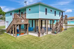 23 Macey St, Port O'Connor, TX 77982 - Photo 5