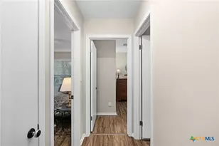 2052 Gruene Rd, New Braunfels, TX 78130 - Photo 17