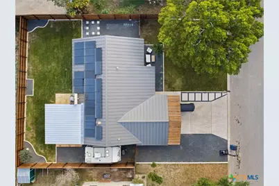 14 Country Club Circle, New Braunfels, TX 78130 - Photo 33