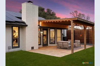 14 Country Club Circle, New Braunfels, TX 78130 - Photo 5