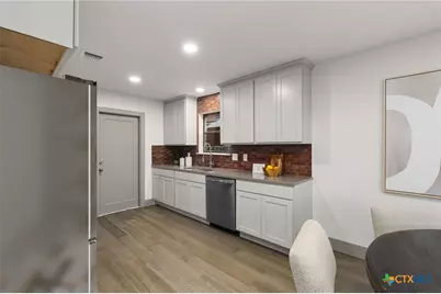 14 Country Club Circle, New Braunfels, TX 78130 - Photo 11