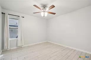 2594 Belle Hubbard Trl, Belton, TX 76513 - Photo 19