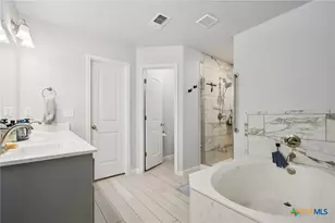 2594 Belle Hubbard Trl, Belton, TX 76513 - Photo 17