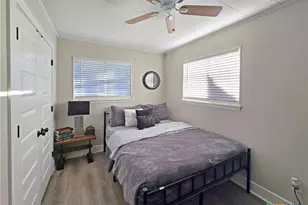 553 Scenic Dr, Canyon Lake, TX 78133 - Photo 23