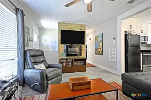 553 Scenic Dr, Canyon Lake, TX 78133 - Photo 7