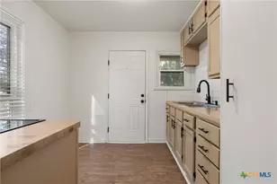 1203 S 5th St, Temple, TX 76504 - Photo 9