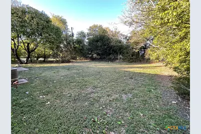 227 E Valley Road, Harker Heights, TX 76548 - Photo 11