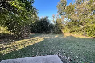 227 E Valley Rd, Harker Heights, TX 76548 - Photo 9