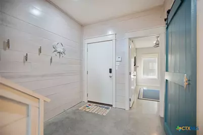 507 S 7th Street, Port O'Connor, TX 77982 - Photo 3