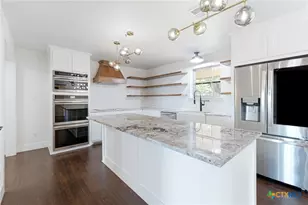 1307 Nix Rd, Lampasas, TX 76550 - Photo 11