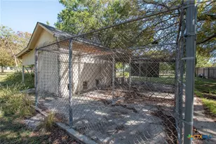 1307 Nix Rd, Lampasas, TX 76550 - Photo 47