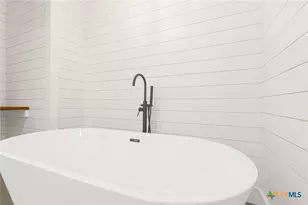 1307 Nix Rd, Lampasas, TX 76550 - Photo 31