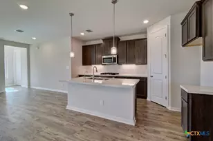 2133 Shepard St, Seguin, TX 78155 - Photo 5