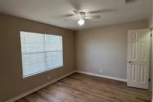 1645 Kimberly Dawn Dr, New Braunfels, TX 78130 - Photo 15