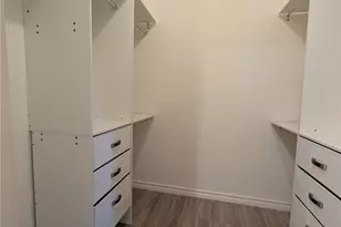 3908 Holt Dr, Austin, TX 78749 - Photo 9