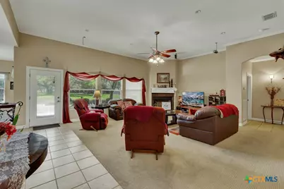 1027 Stagecoach Trail, San Marcos, TX 78666 - Photo 5
