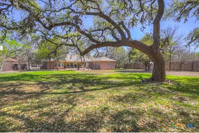 1027 Stagecoach Trail, San Marcos, TX 78666 - Photo 31