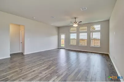 2129 Shepards Street, Seguin, TX 78155 - Photo 9