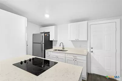 1011 Hackberry Street #A/B, San Marcos, TX 78666 - Photo 17