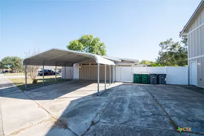 701 Gardenia Lane, Victoria, TX 77904 - Photo 19