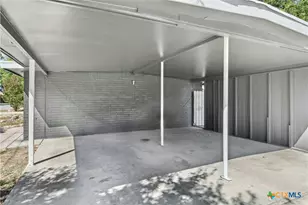 1007 Hackberry St, San Marcos, TX 78666 - Photo 23