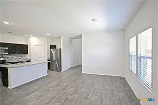 884 Armadillo Dr, Seguin, TX 78155 - Photo 7