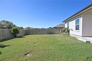 884 Armadillo Dr, Seguin, TX 78155 - Photo 37