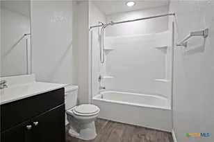 884 Armadillo Dr, Seguin, TX 78155 - Photo 33