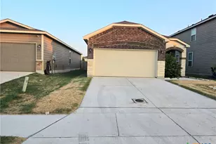 334 Mistflower, New Braunfels, TX 78130 - Photo 3