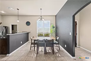 1905 Broken Shoe Trl, Temple, TX 76502 - Photo 9