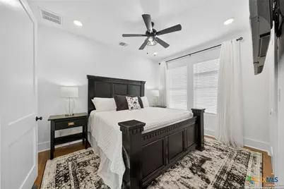 217 W Johnson, San Antonio, TX 78204 - Photo 23