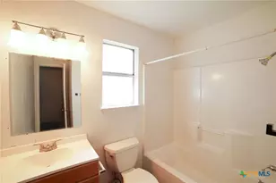 2401 Hidden Valley Dr, Killeen, TX 76543 - Photo 15