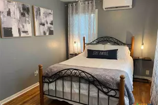 284 Perryman St, New Braunfels, TX 78130 - Photo 15