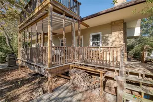 123 Bowie Trail, Luling, TX 78648 - Photo 35