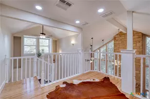 123 Bowie Trail, Luling, TX 78648 - Photo 27