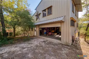 123 Bowie Trail, Luling, TX 78648 - Photo 3