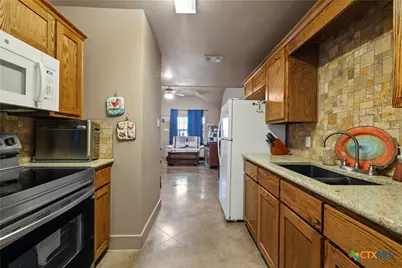 1239 Honor Lane, Temple, TX 76501 - Photo 13