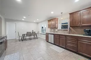 306 E Libra Dr, Killeen, TX 76542 - Photo 5