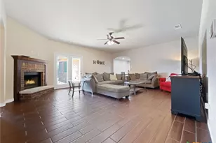 306 E Libra Dr, Killeen, TX 76542 - Photo 7