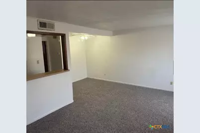 302 Palmwood Drive #D, Victoria, TX 77901 - Photo 3