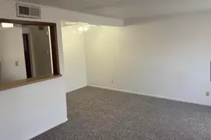 302 Palmwood Dr, Victoria, TX 77901 - Photo 3