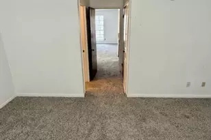 302 Palmwood Dr, Victoria, TX 77901 - Photo 5