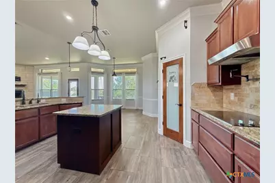 1066 Vista Drive, Salado, TX 76571 - Photo 3