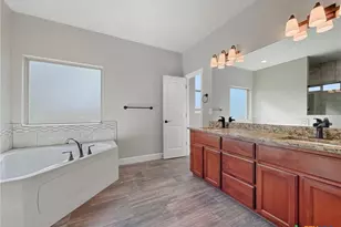 1066 Vista Dr, Salado, TX 76571 - Photo 5