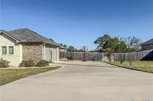 1066 Vista Dr, Salado, TX 76571 - Photo 35