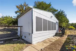 722 Stagecoach Trail, San Marcos, TX 78666 - Photo 25