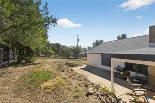 722 Stagecoach Trail, San Marcos, TX 78666 - Photo 33